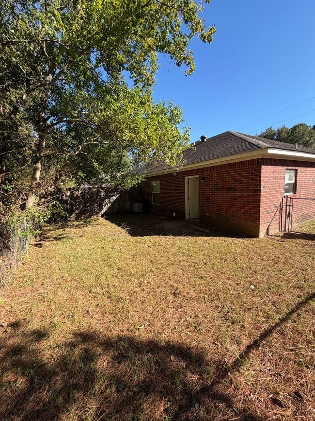 Photo - 624 Vicki Dr Unit 624 A