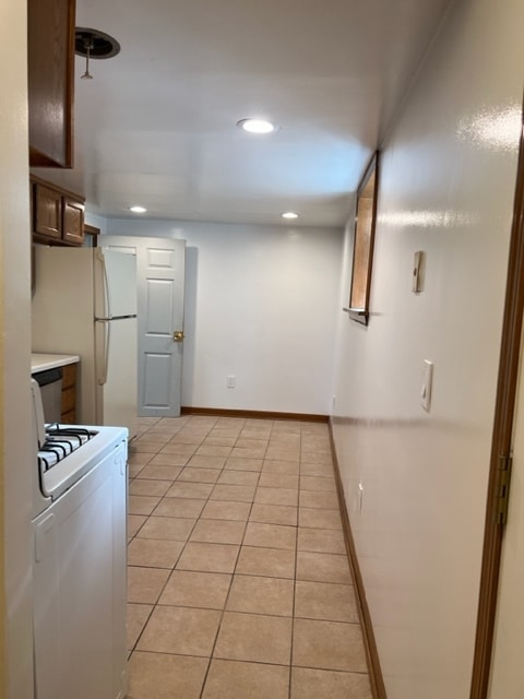 Building Photo - 922 S Grove Ave Unit 1