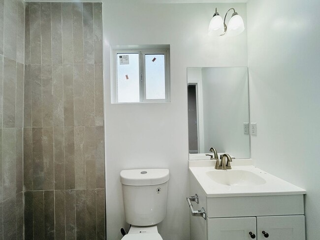 Photo - Sylvan Apartments Unit 8