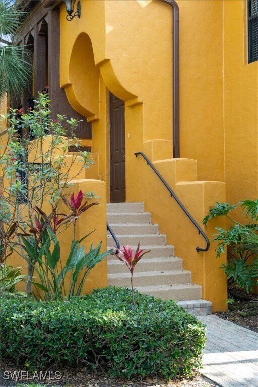 Building Photo - 9091 Covina Dr S Rental