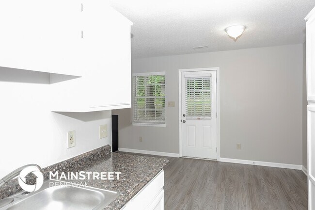 Photo - 8247 Gera Emma Dr