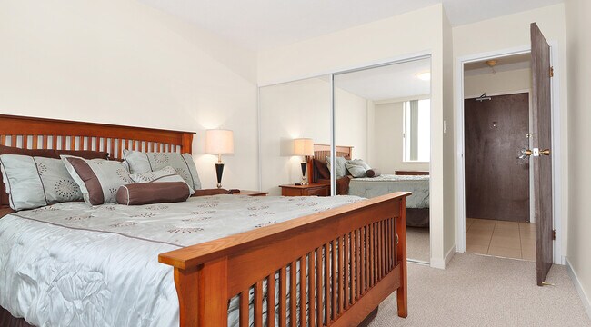 Photo - Marlborough Tower Unit 02001