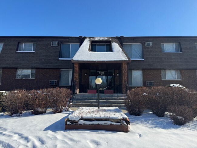 Photo - 5858 Anthony Pl