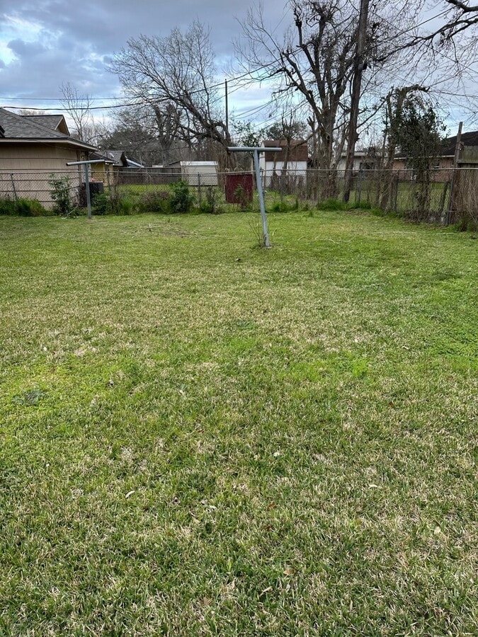 Photo - 6003 Heatherbrook Dr