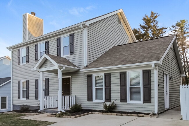 Photo - 9605 Manus Ct