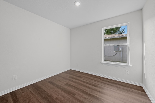 Photo - 1108 Rose St