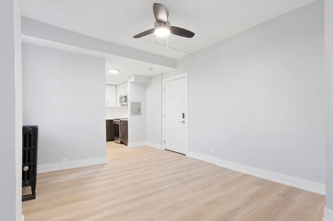 Photo - 6026 N Winthrop Ave