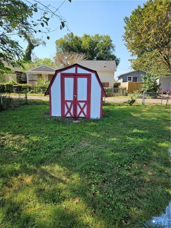 Photo - 2009 Selden St