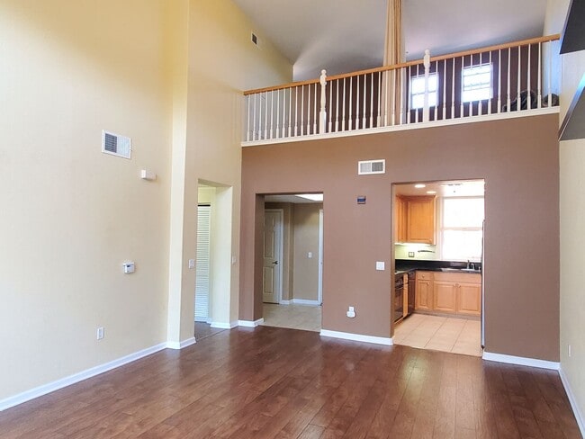 Photo - 1310 Saddle Rack St