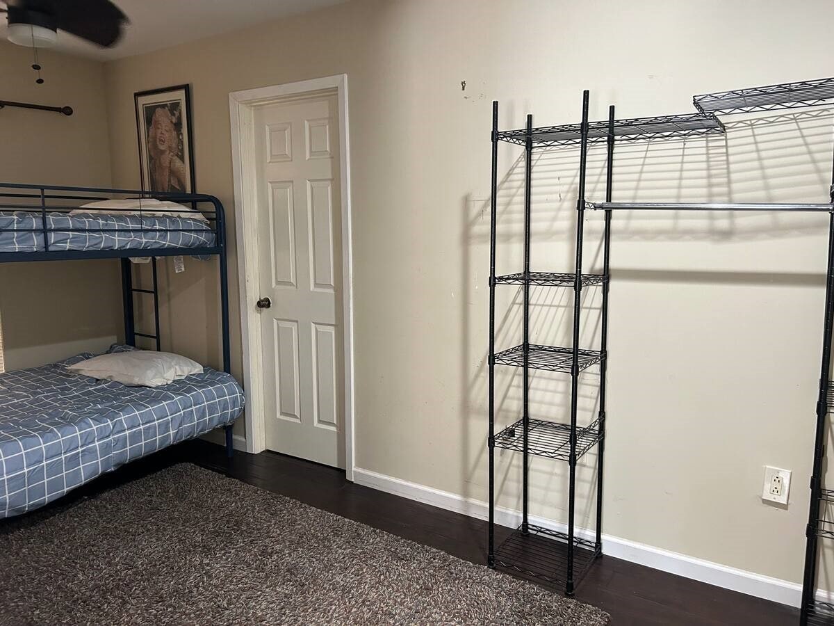 Photo - 5511 Ridge Rd