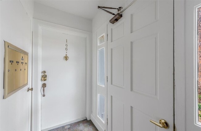 Photo - 4040 San Felipe St