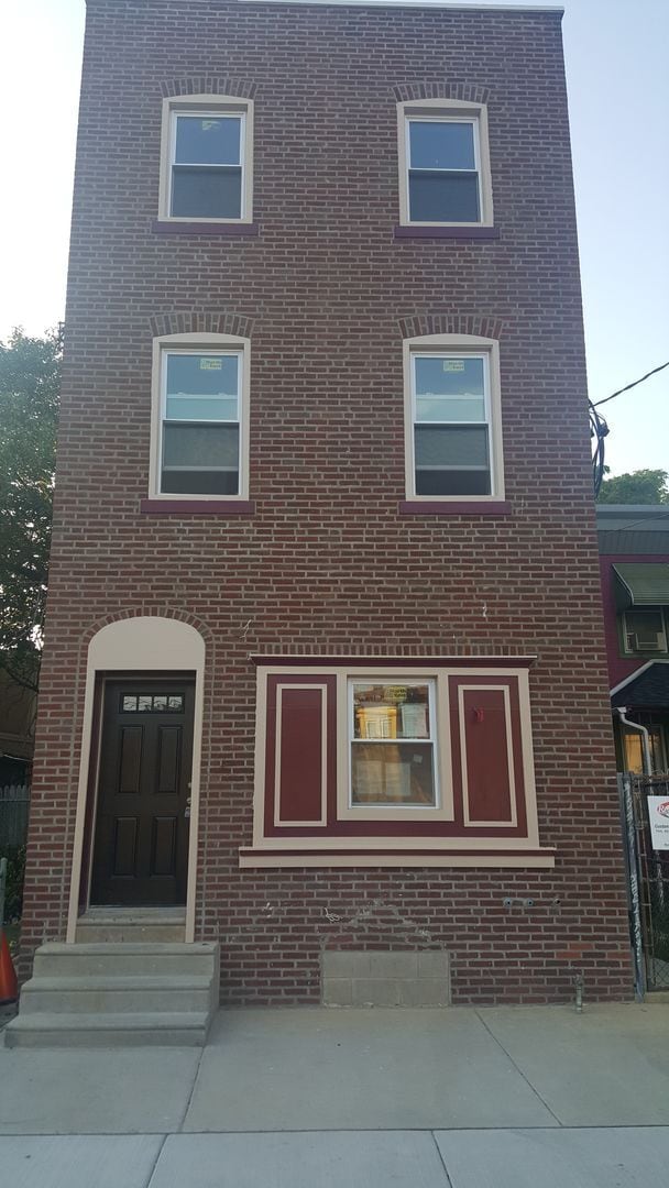 Photo - 5037 Florence Ave Unidad 1