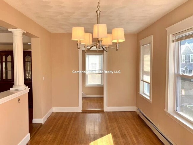 Photo - 60 Linwood St Unit 2