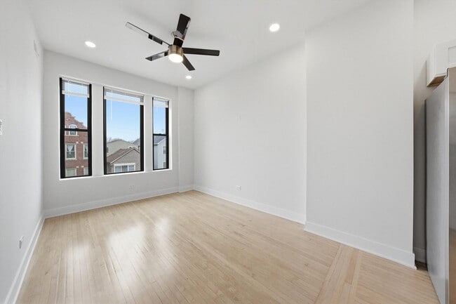 Photo - 2145 W 18th Pl