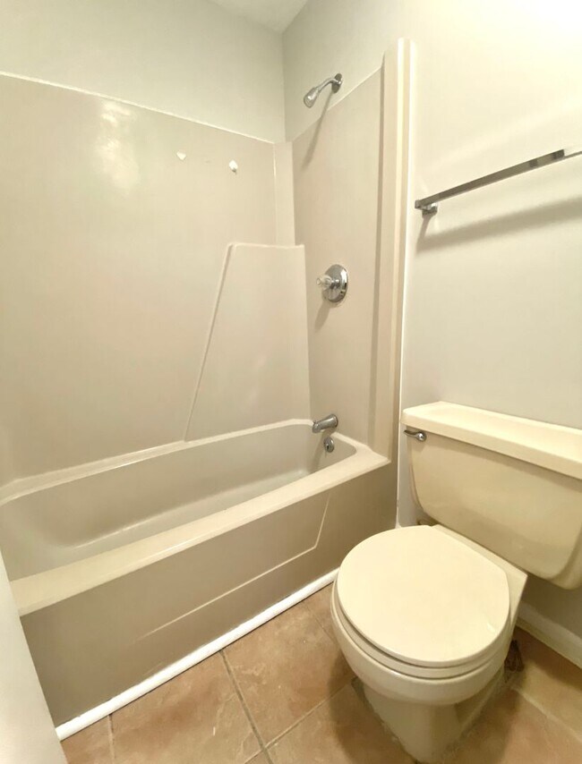 Two Bedroom Townhome in Willow Crossings House Rental in Terre Haute