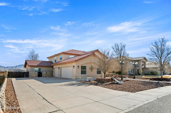 Photo - 6032 Valle Espanola Ln