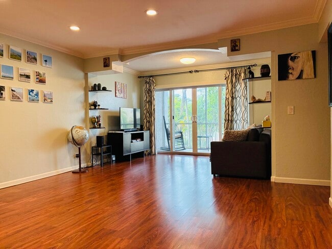Photo - 505 Spencer Dr Unidad 112