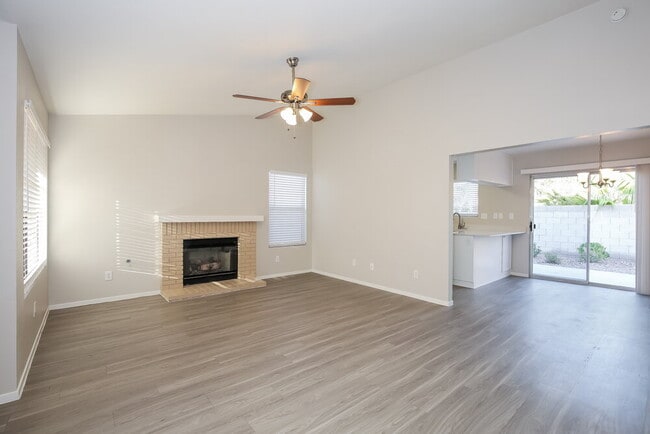 Photo - 306 Carrington St