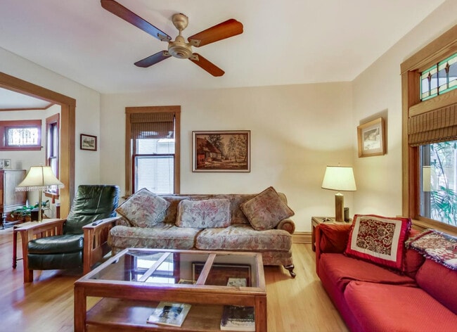 Photo - 804 S Grove Ave