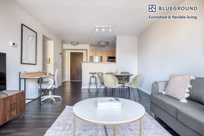 Photo - 4835 Cordell Ave Unidad FL4-ID466