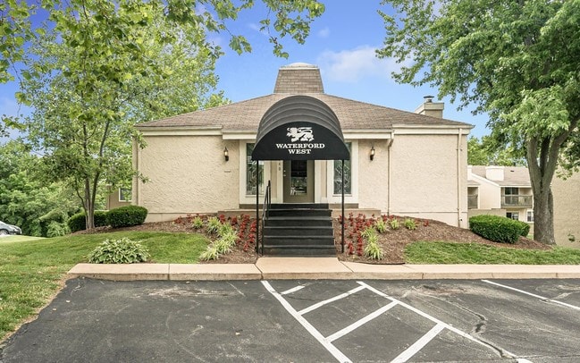 Photo - Waterford West