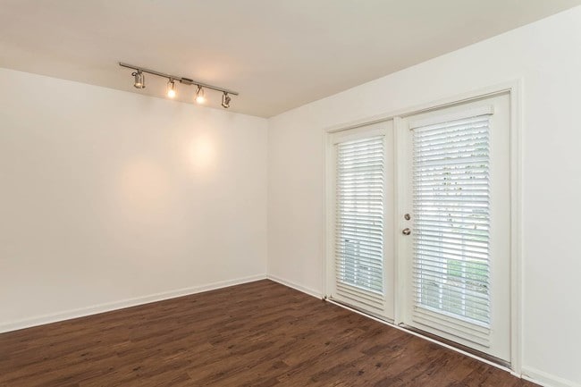 Gayton Pointe Townhomes