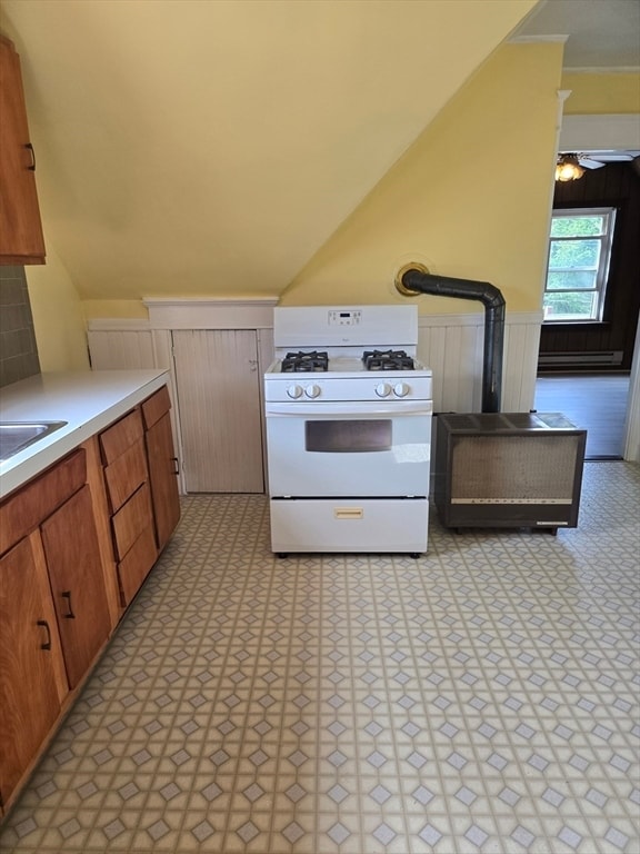 Photo - 10 Pinehill St Unit 3
