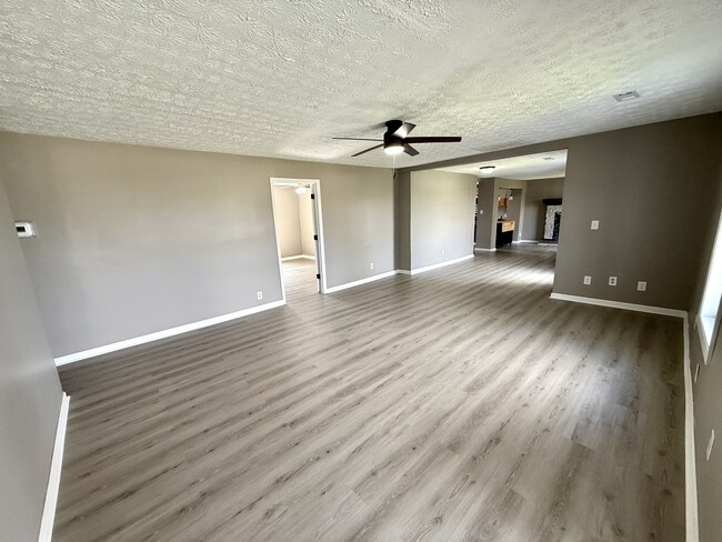 Photo - 660 Jones Knob Rd