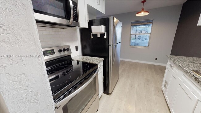 Photo - 404 NW 21st Terrace