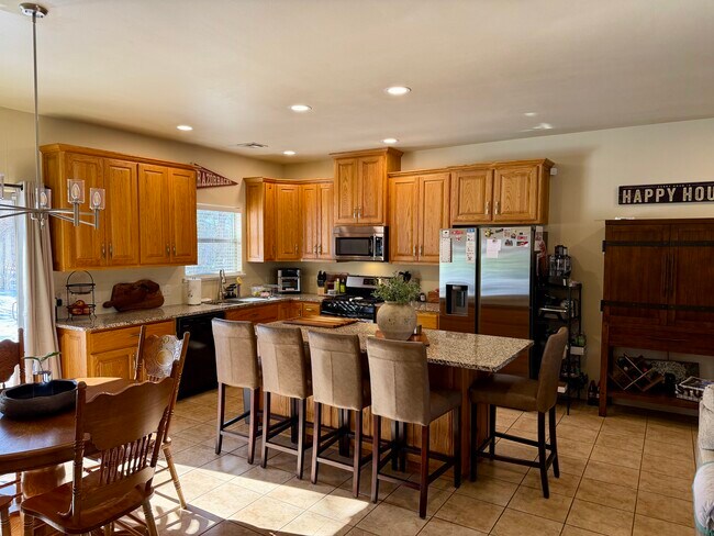 Photo - 1244 N Lewis Ave