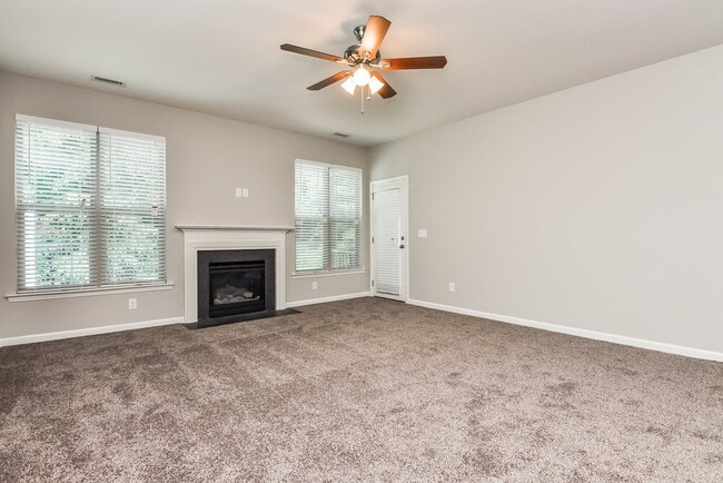 Photo - 48 Ashby Dr