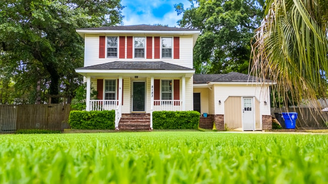 Photo - 8183 Courtwood Rd House