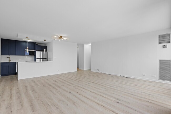 Photo - 4343 N Clarendon Ave Unidad 2507