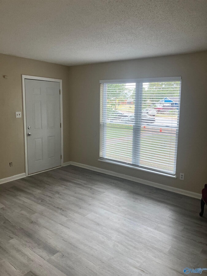 Photo - 3504 Penny St SW Unidad A