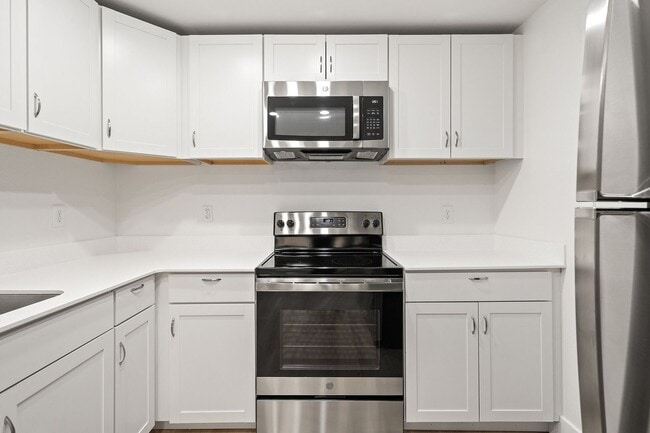 Photo - Pointe West Apartments | Port Orchard, WA