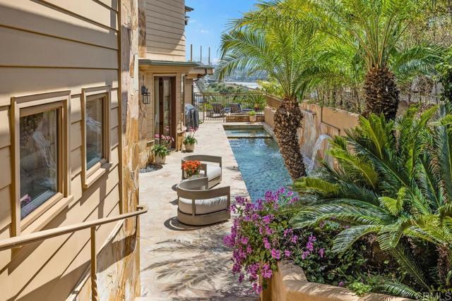 Photo - 105 Via De La Valle