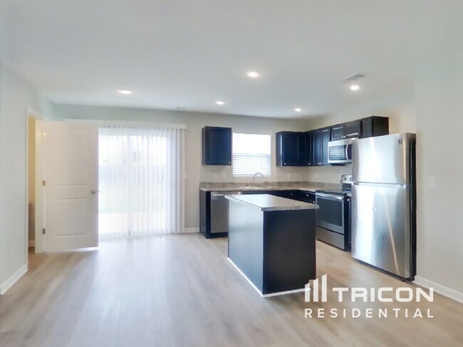 Photo - 2512 Solomon Ln