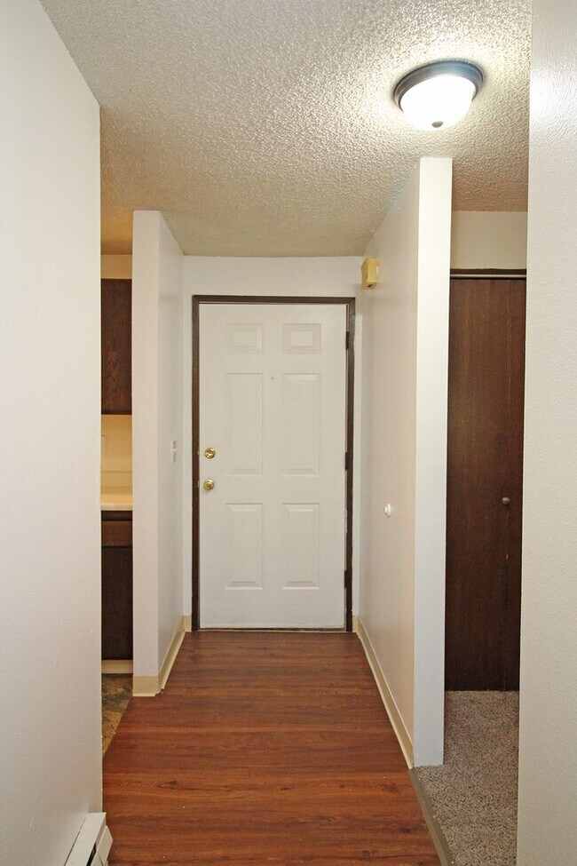 Photo - 5704 SW Beaverton Hillsdale Hwy Unidad 17