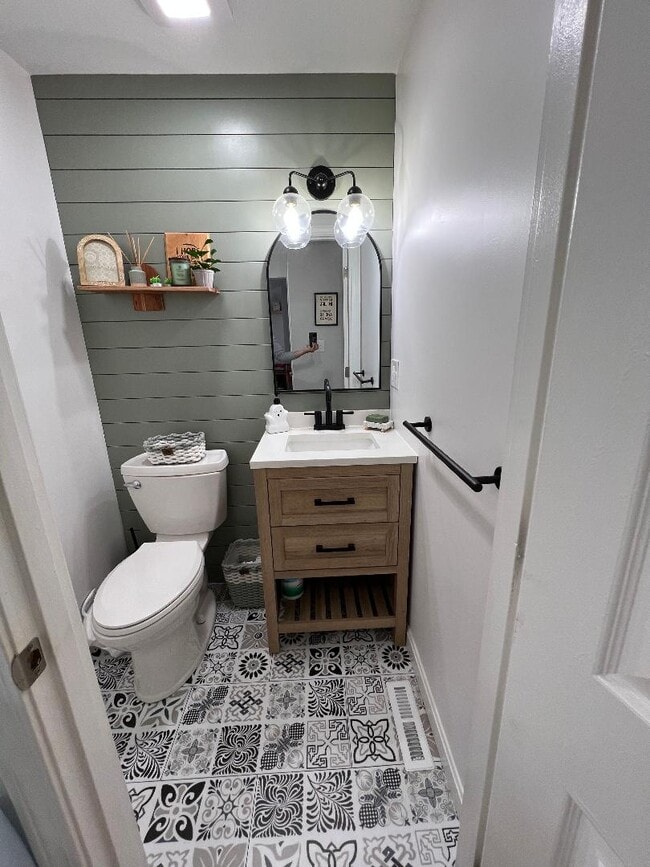 Photo - 35 Kingman Ave