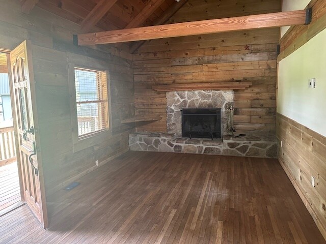 Photo - 1063 Marina St