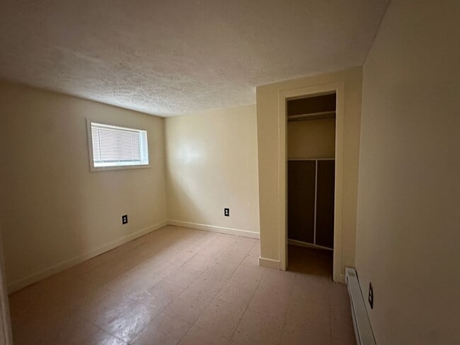 Photo - 434 N Kent St Unidad #3