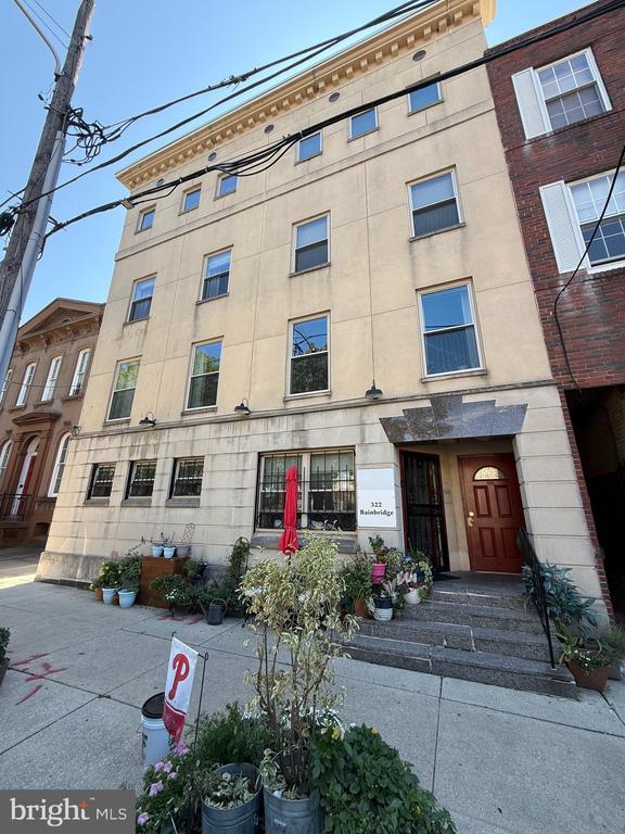 Photo - 322-26 Bainbridge St Apartamento Unidad D