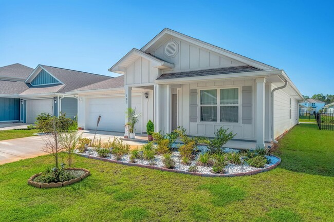Photo - 103 Riverwalk Cir