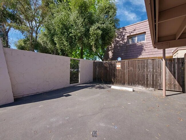 Photo - 5901 Casa Alegre