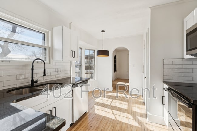 Building Photo - 4511 Shirley St