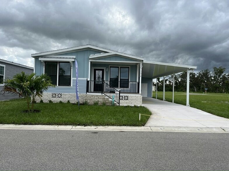3610 Vine Trl