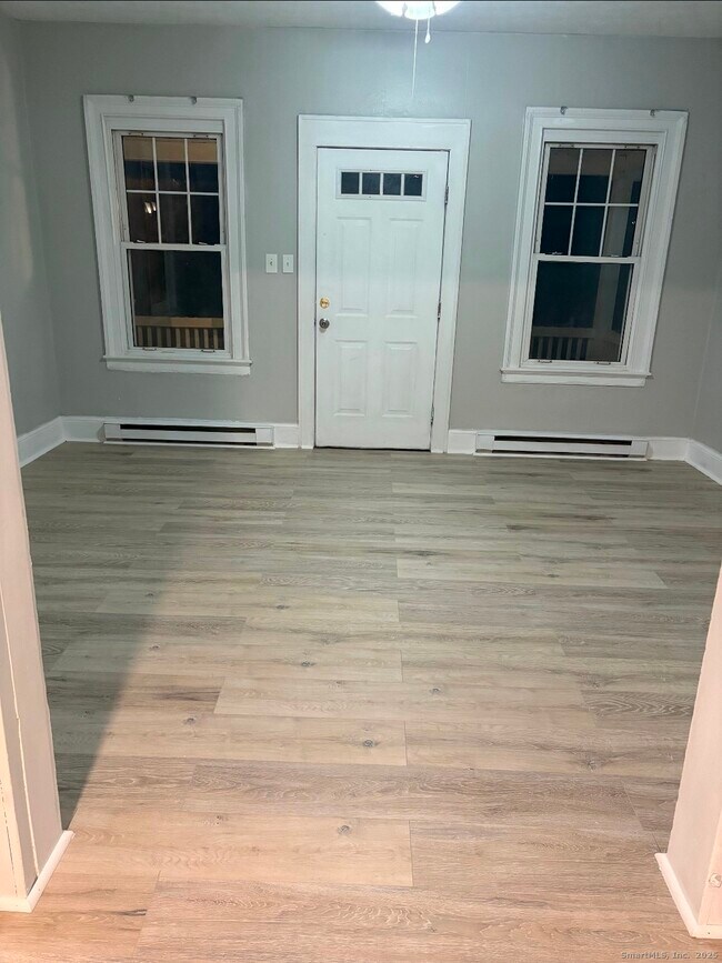 Photo - 190 Howard Ave Unit 1