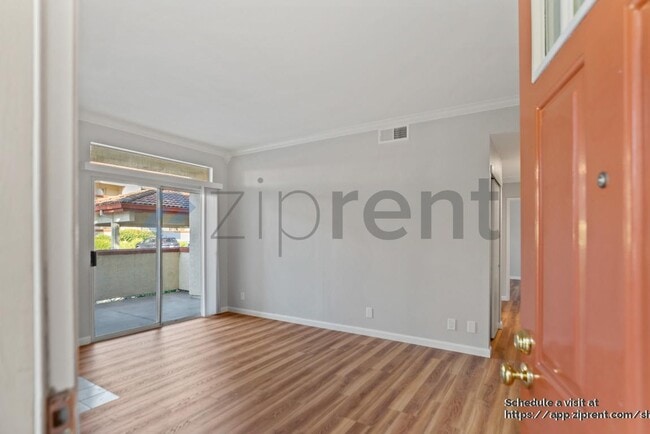 Photo - 7054 Dublin Meadows St