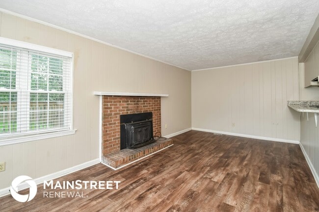 Photo - 4907 Lunenburg Dr