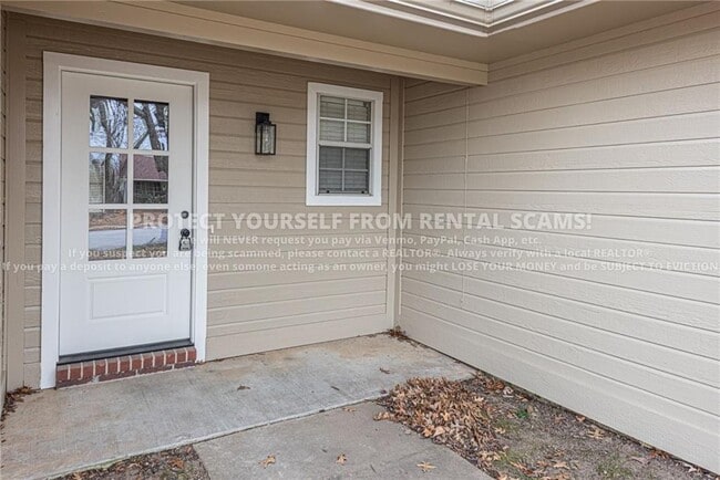 Photo - 3169 Mica St